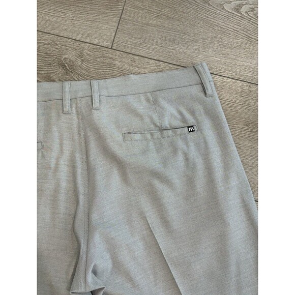 Travis Mathew Golf Pants Men's 36 Gray Performance Active Wear Preppy Golf - Picture 8 of 8